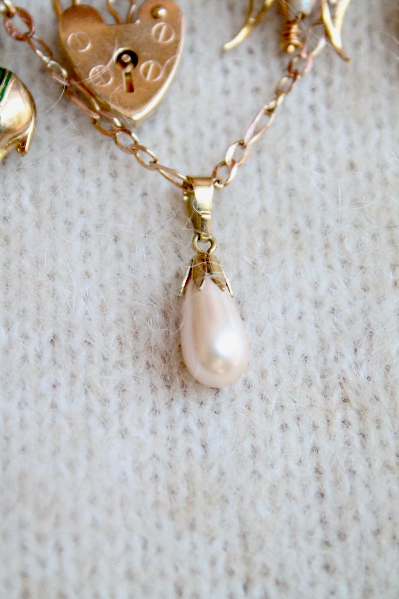 Pearl Teardrop Pendant