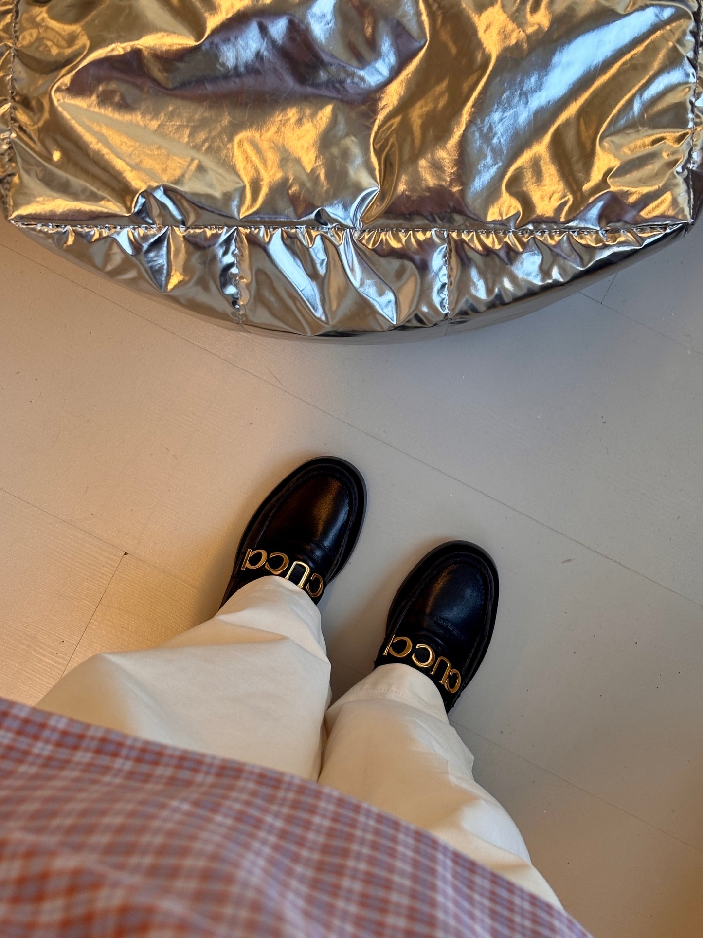 Gucci Cara Logo Loafers