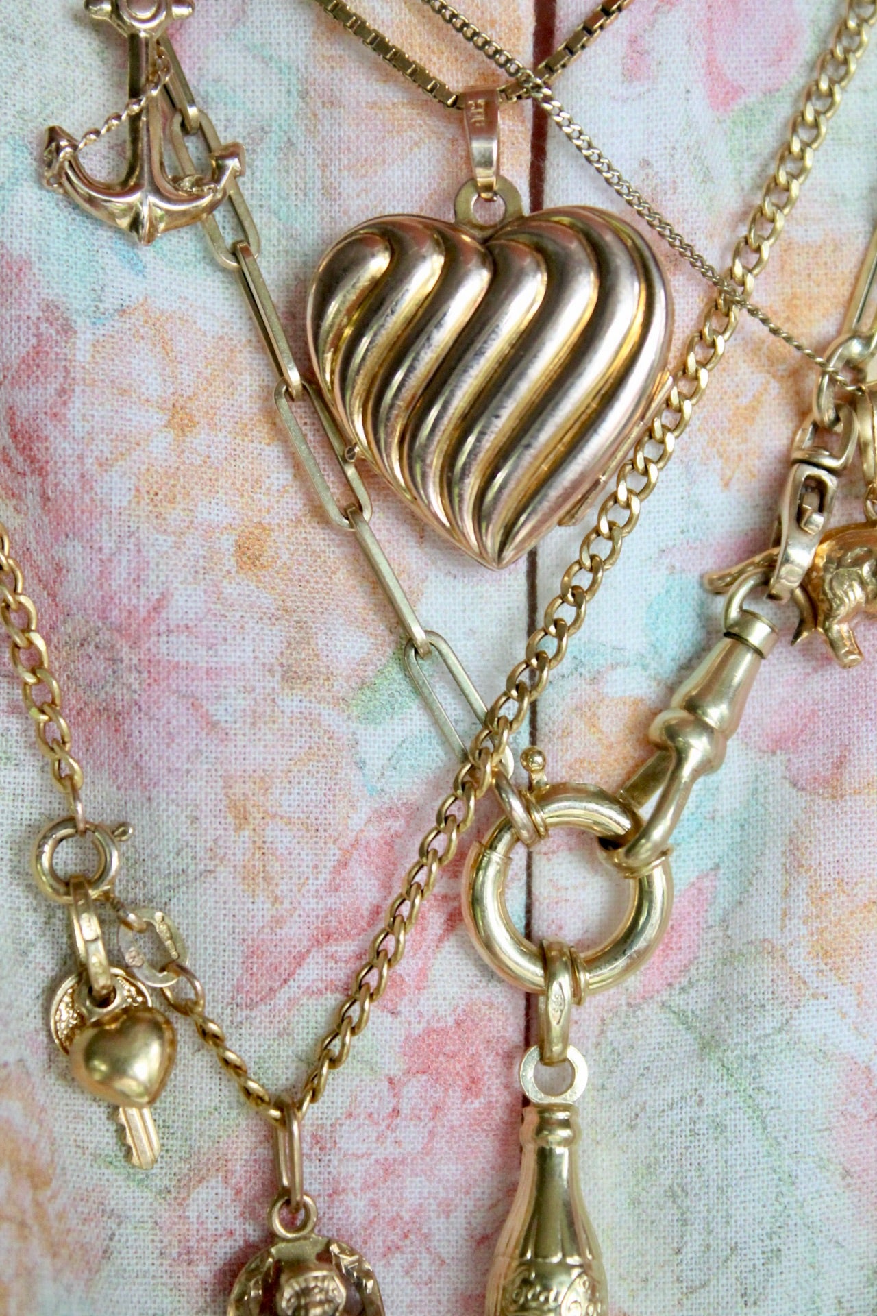Wavy Heart Photo Locket