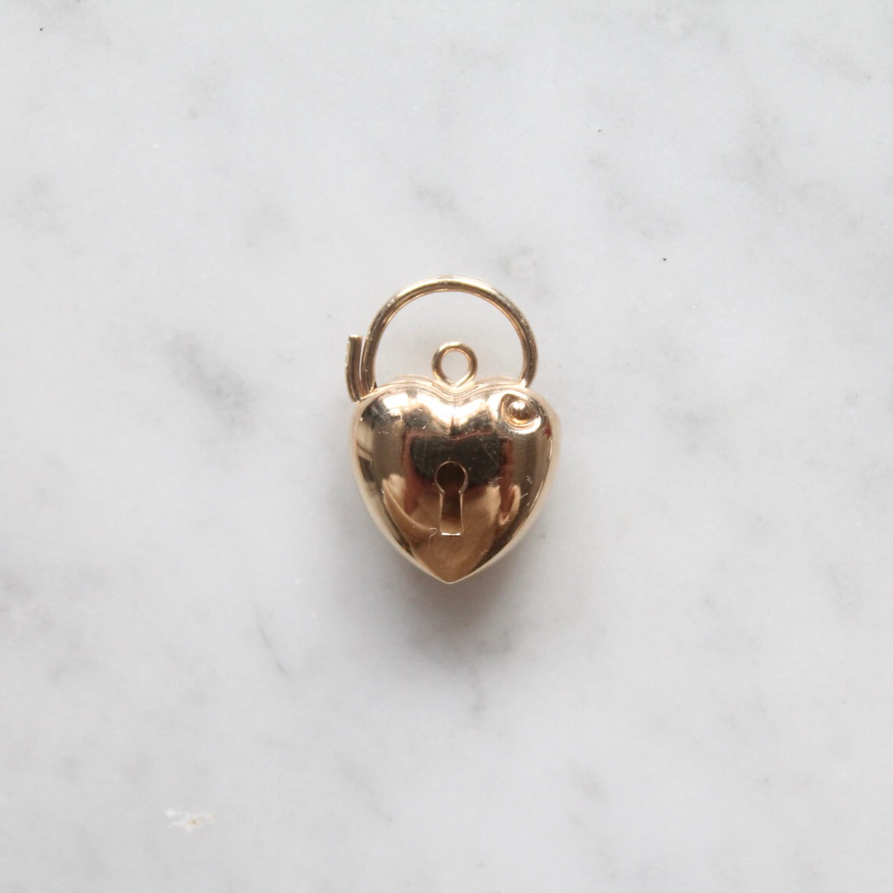 Puffy Heart Lock/Connector