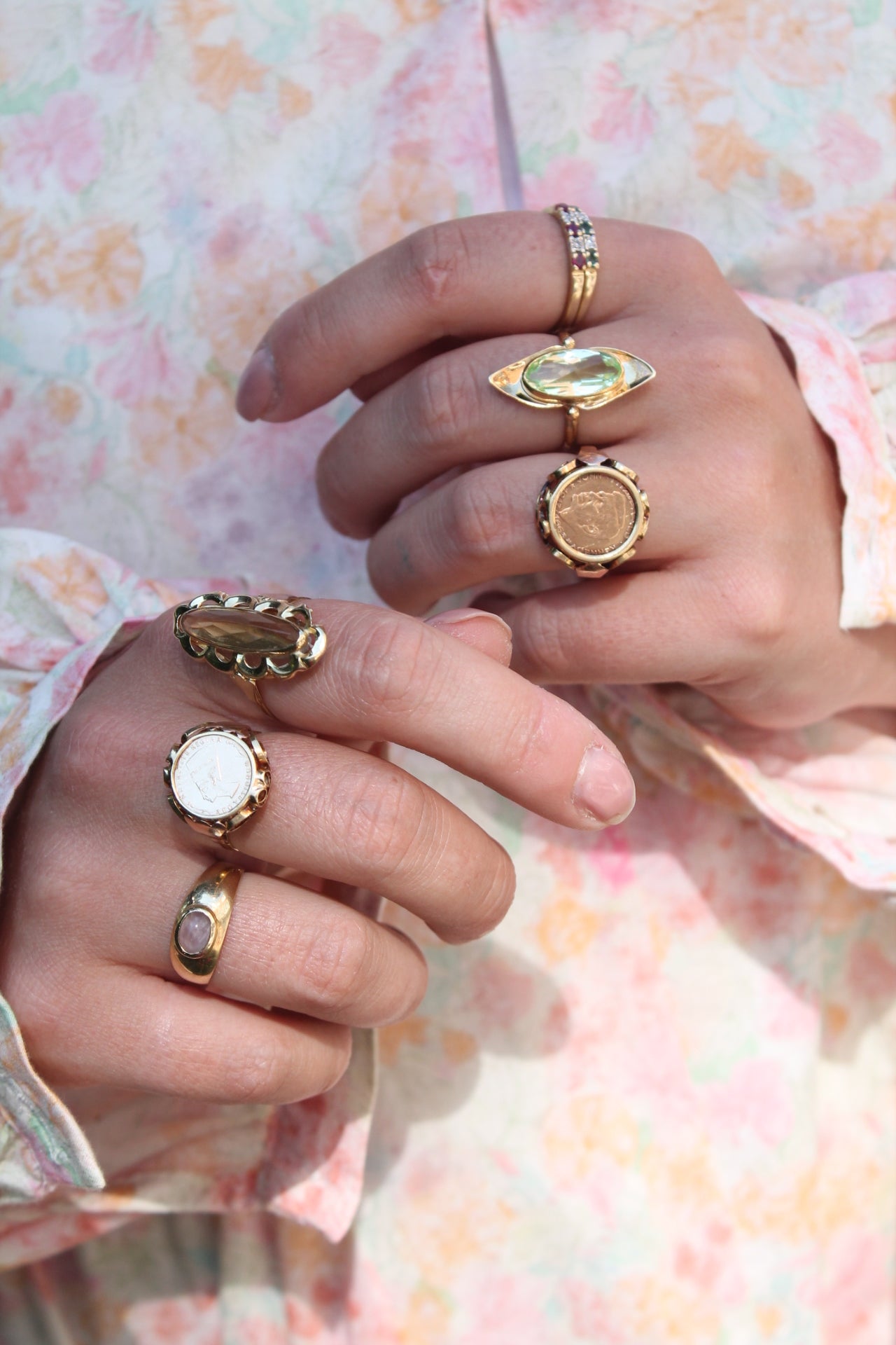 Wavy Oval Citrine Ring
