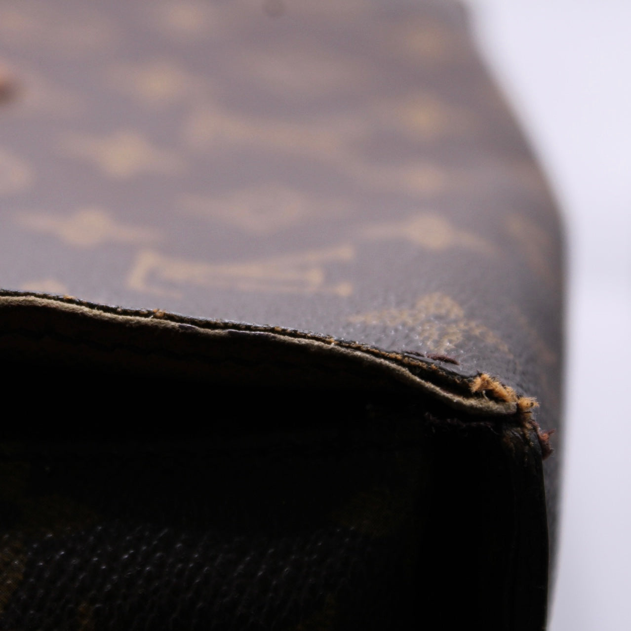 Louis Vuitton Saint Cloud GM