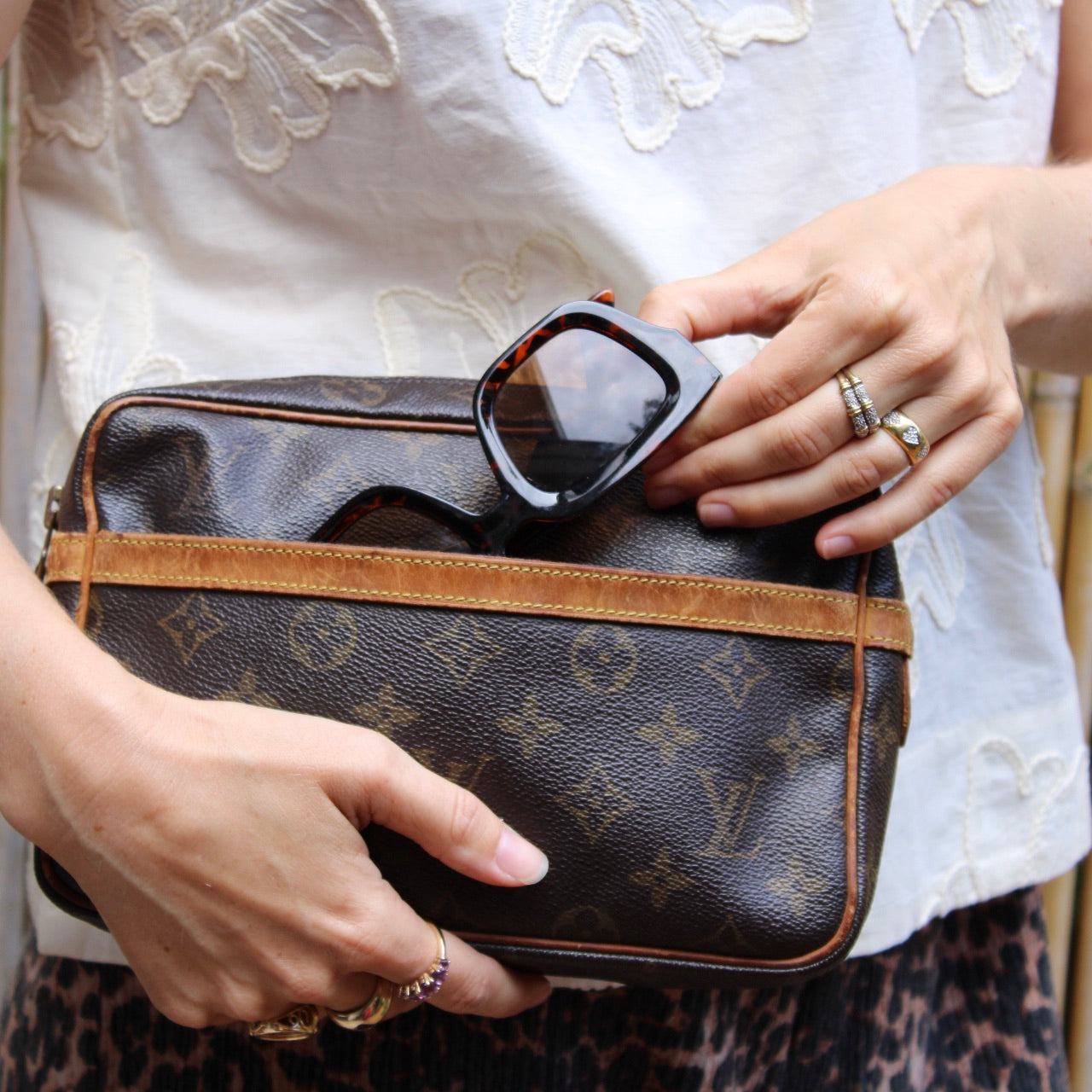 Louis Vuitton Compiegne 23 Clutch