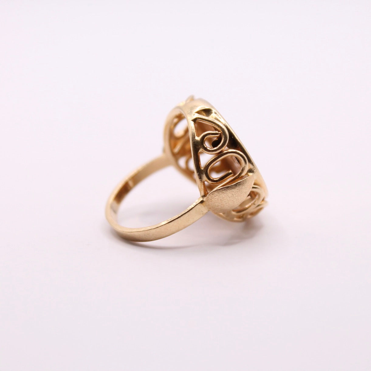 XL Nefertiti Coin Ring