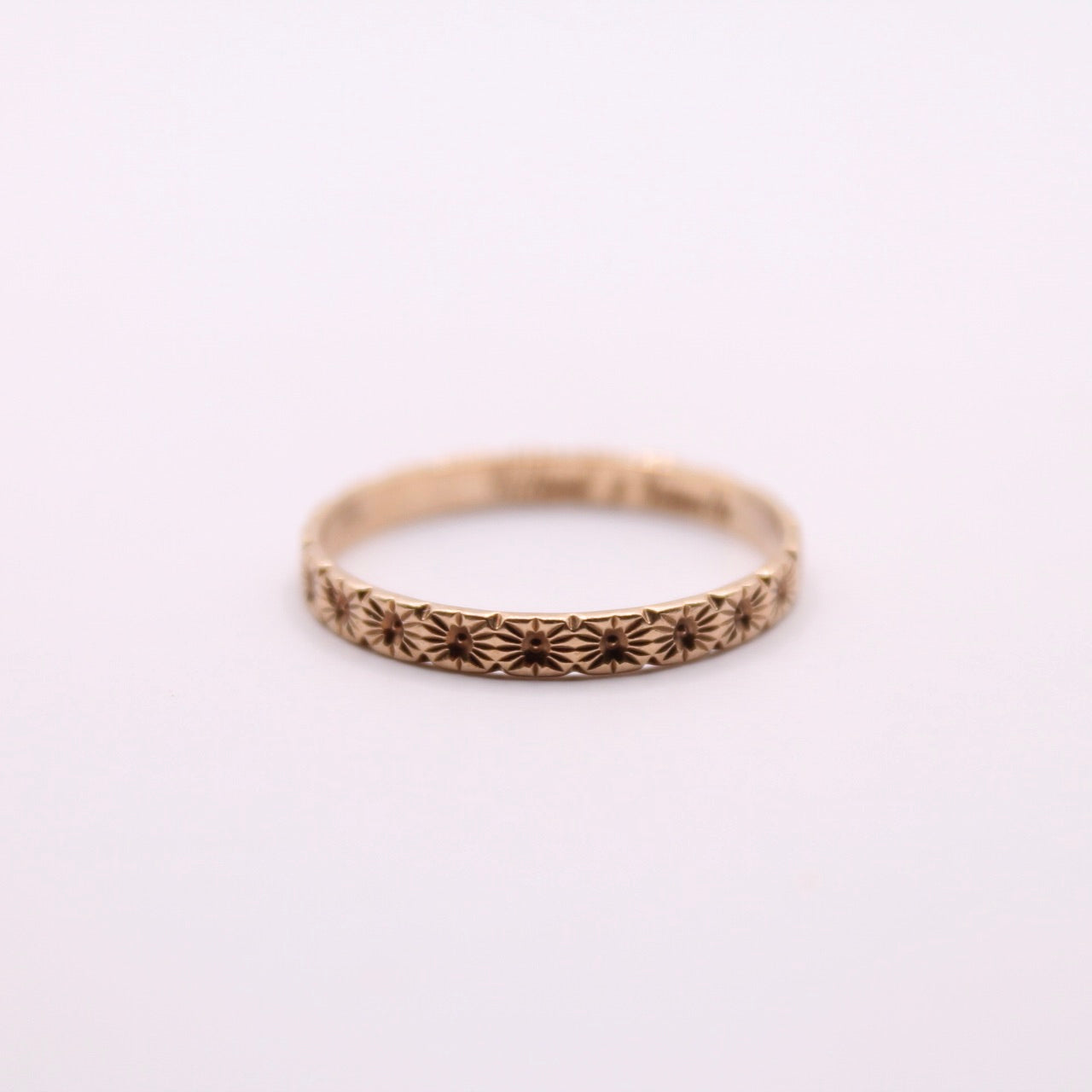 Daisy Flower Band Ring