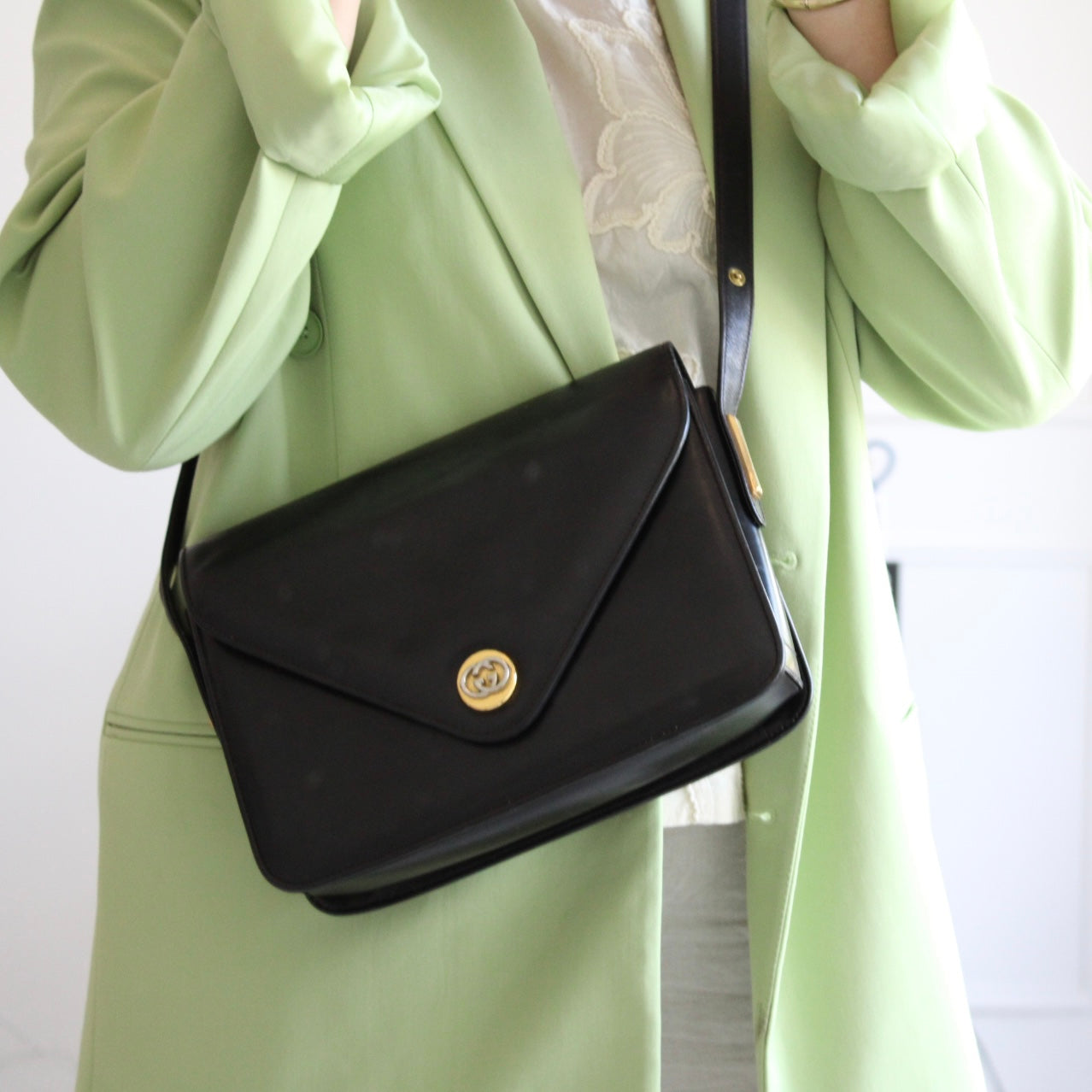 Gucci Leather Shoulder Bag