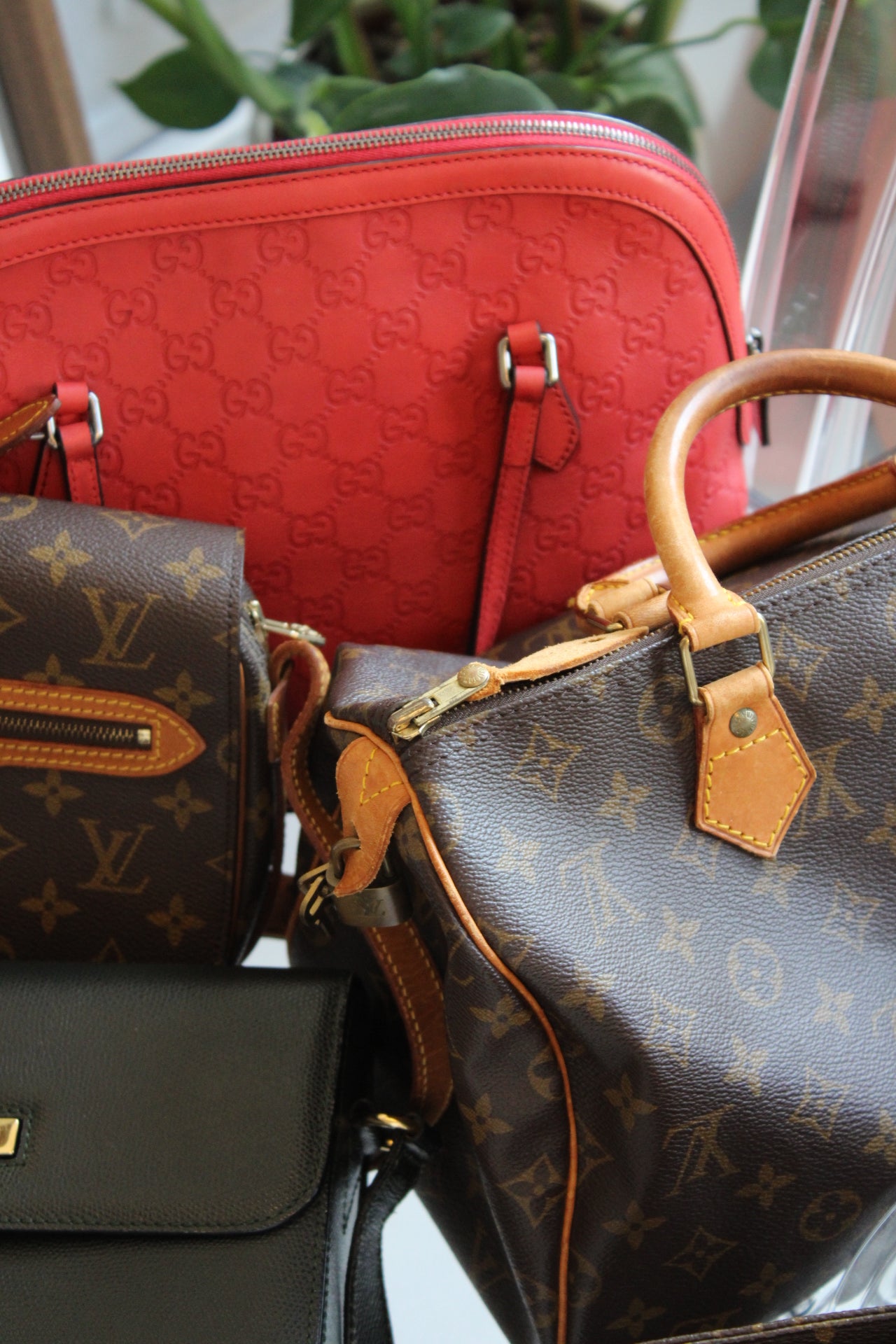 Louis Vuitton Speedy 30