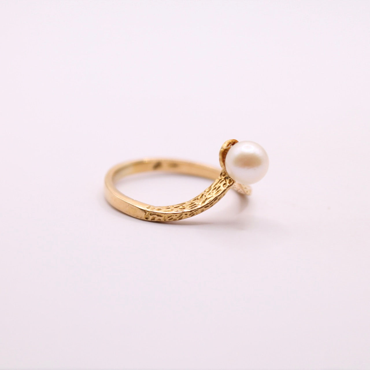 Pearl Wishbone Ring