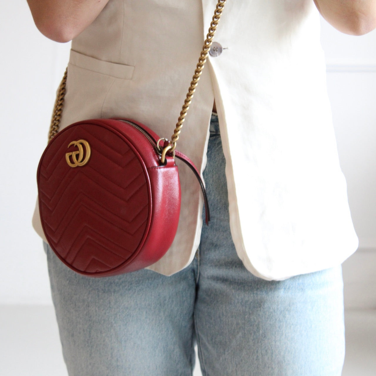Gucci Marmont Round Shoulder Bag