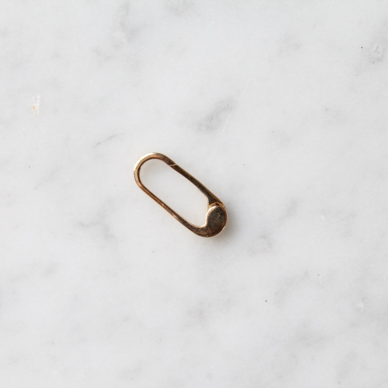Paperclip Connector