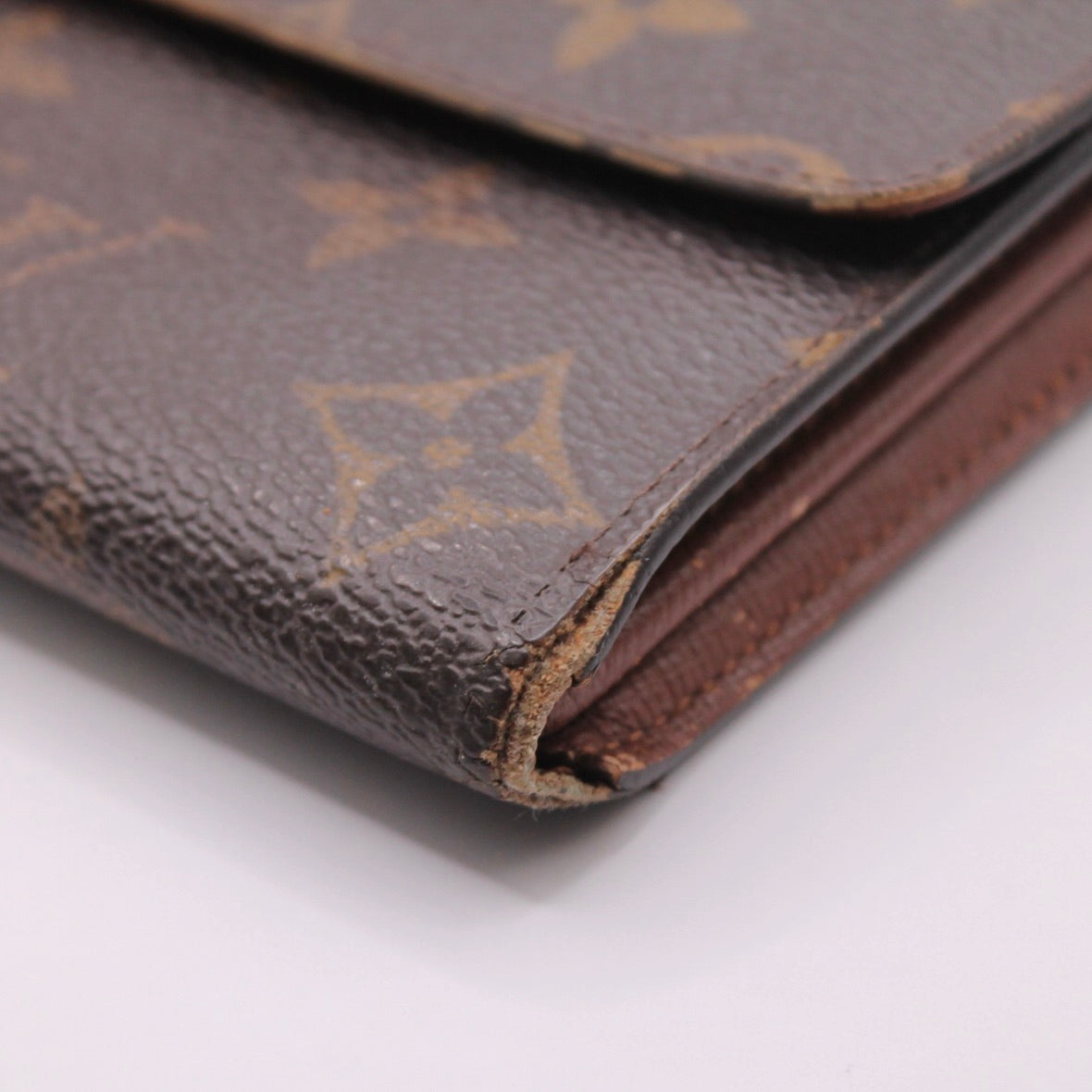 Louis Vuitton Monogram Sarah Long Wallet