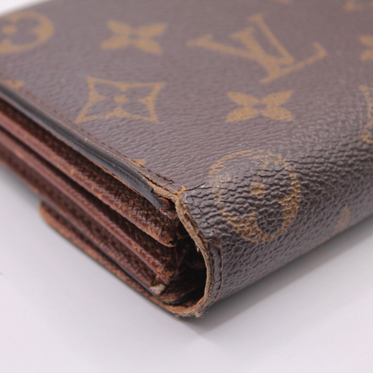 Louis Vuitton Monogram Sarah Long Wallet