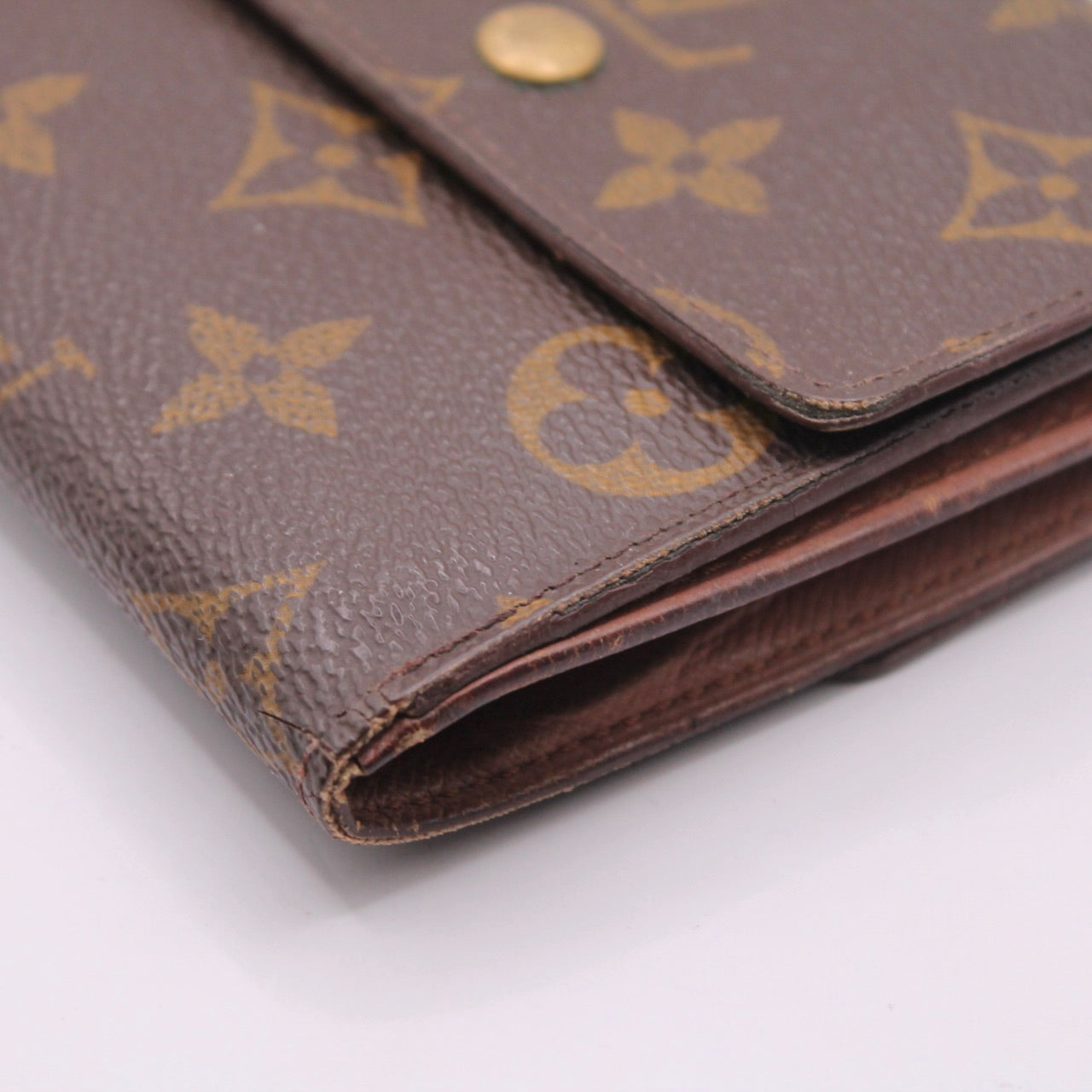 Louis Vuitton Monogram Elise Trifold Wallet