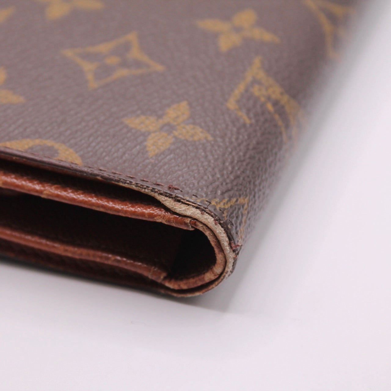 Louis Vuitton Monogram Porte Tresor Etui Papier Wallet
