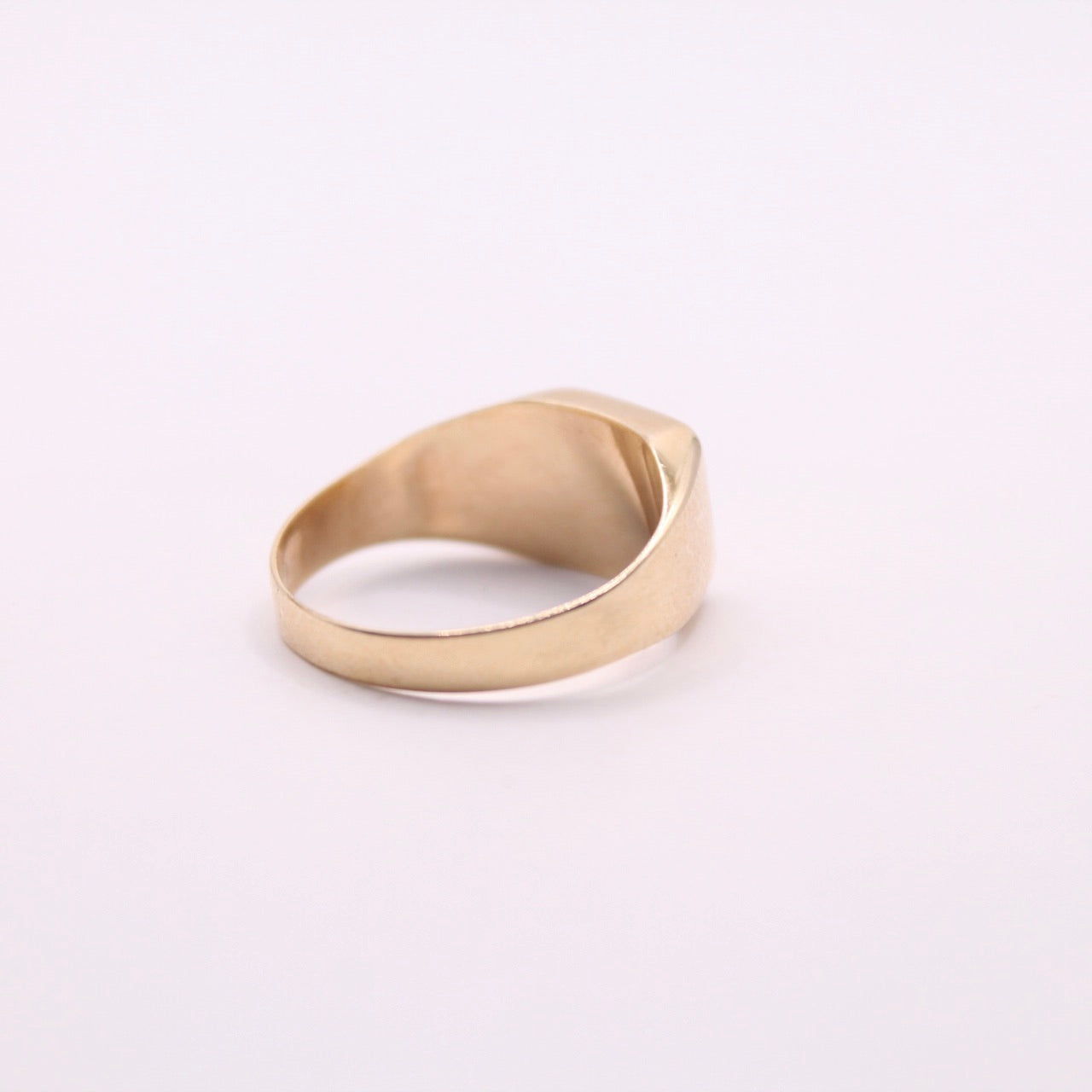 Signet (Pinky) Ring