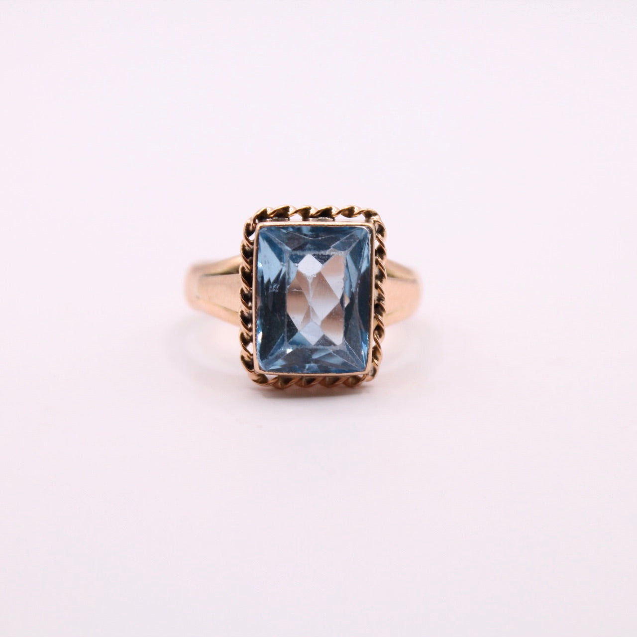 Aquamarine Rope Ring