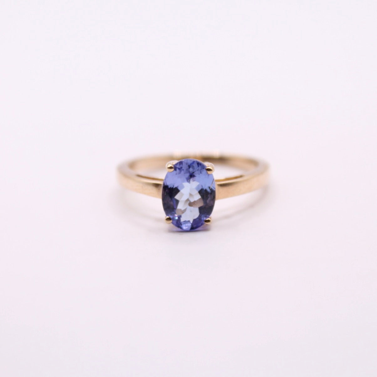 Single Tanzanite Ring