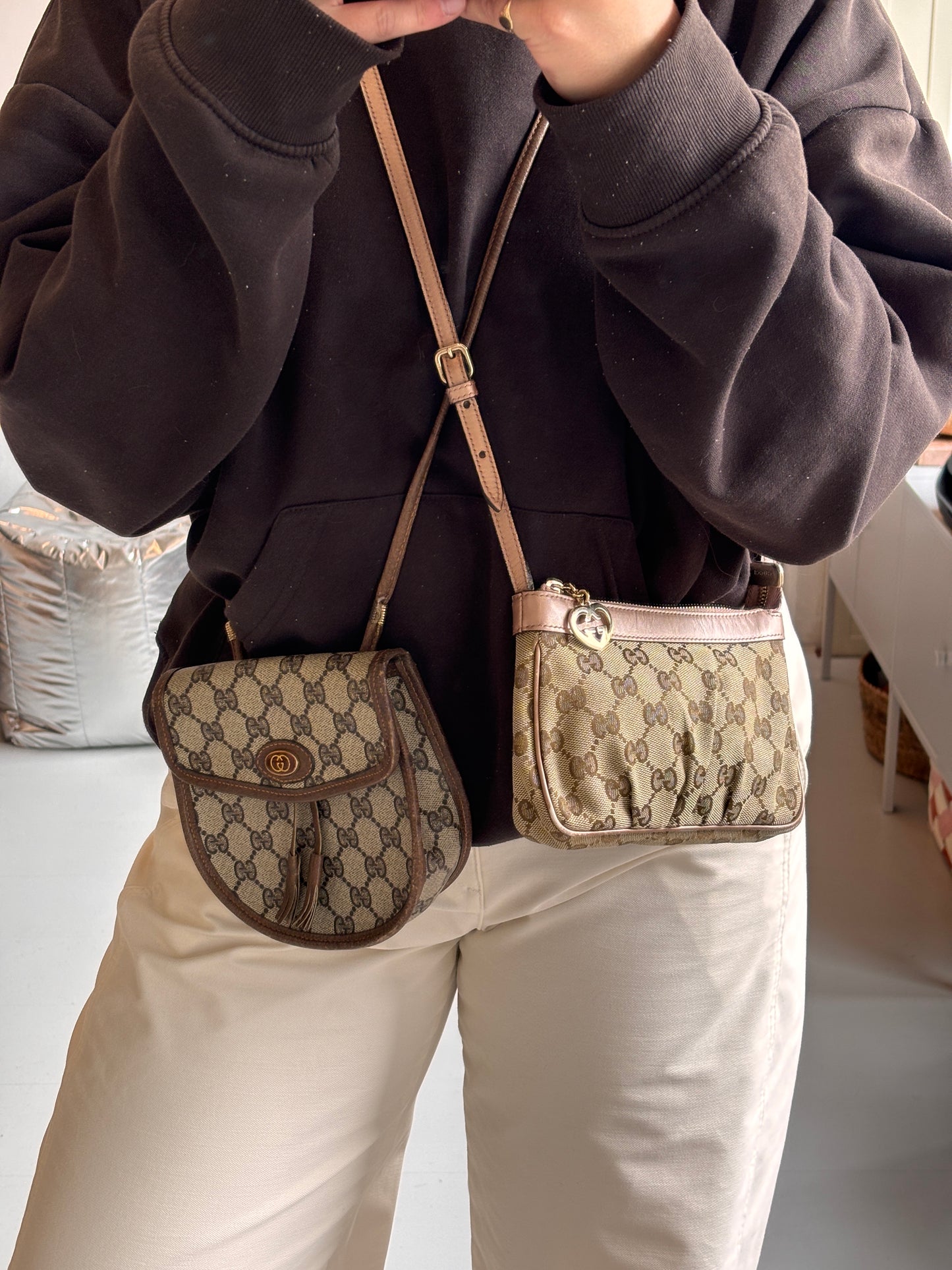 Gucci GG Supreme Shoulder Bag