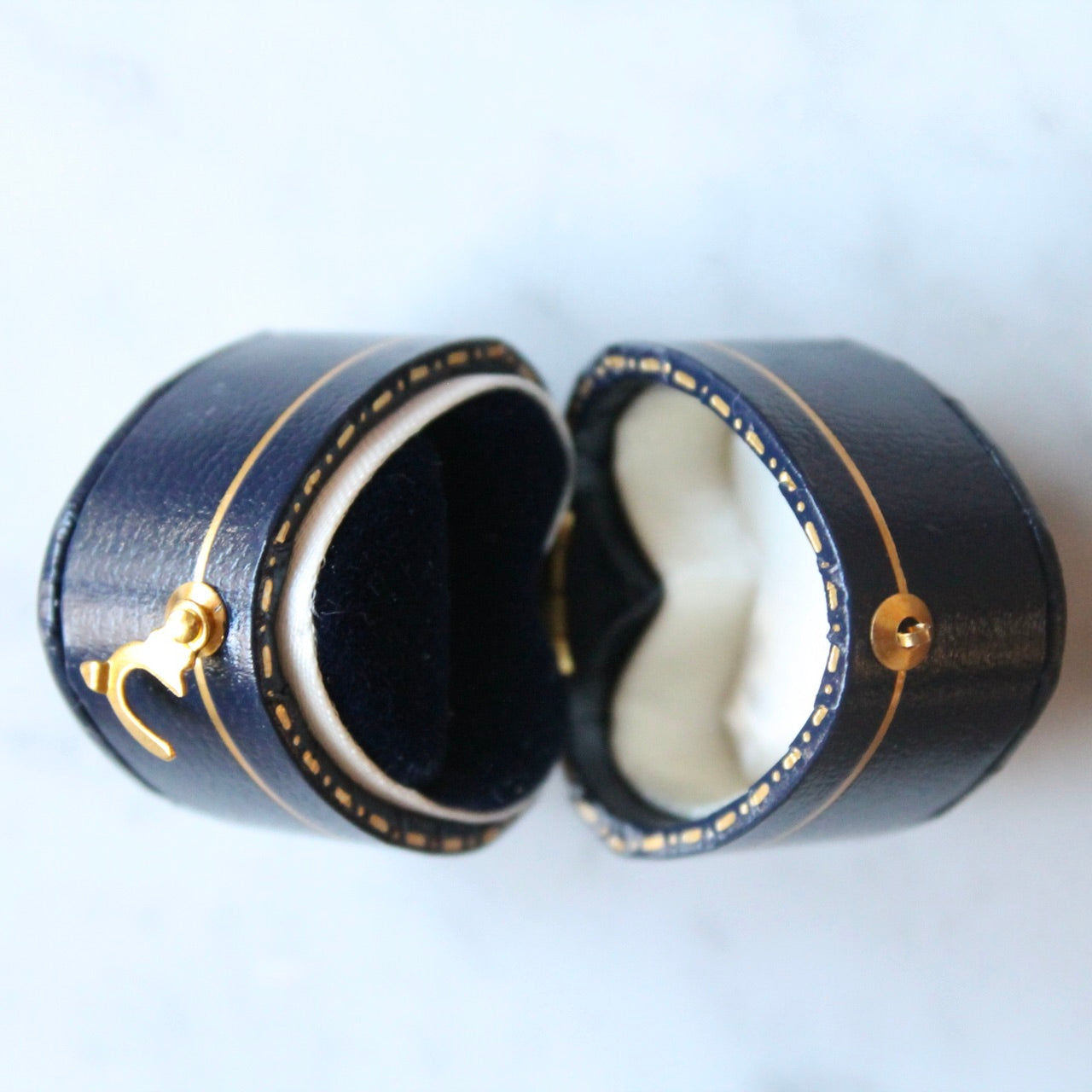 Velvet Heart Ring Box