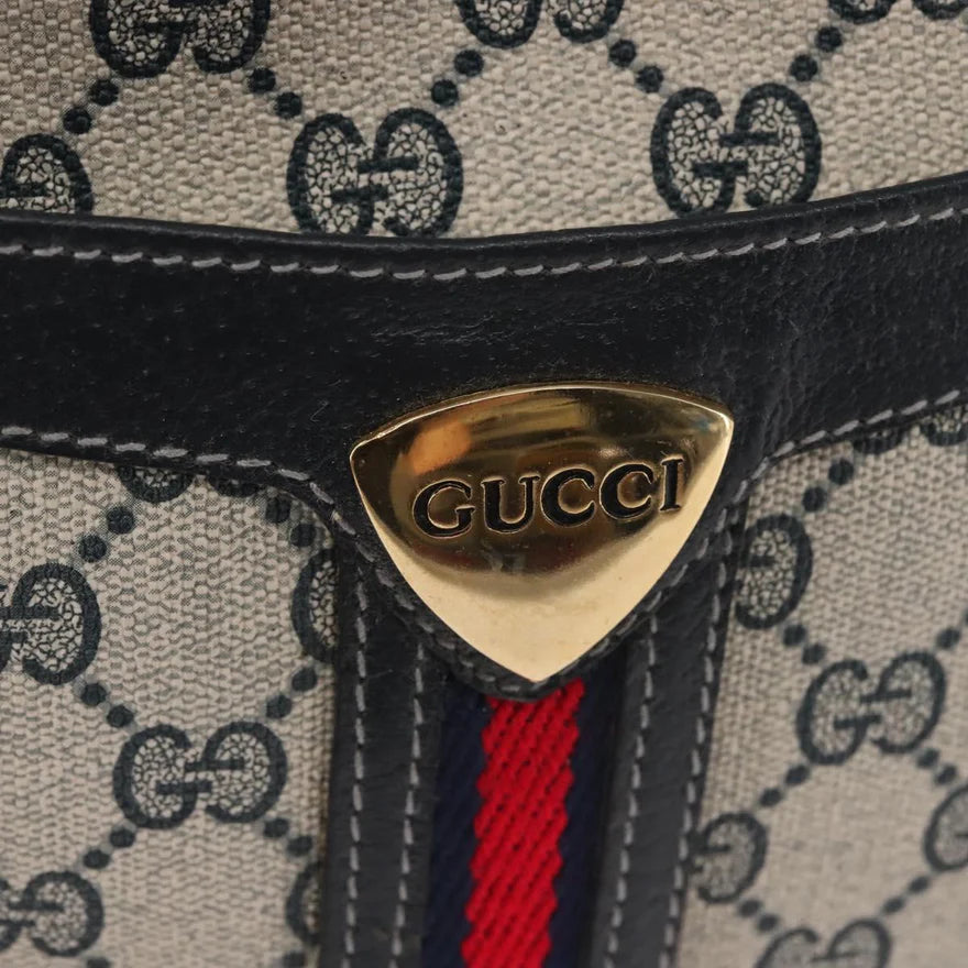 Gucci GG Supreme Sherry Line Shoulder Bag