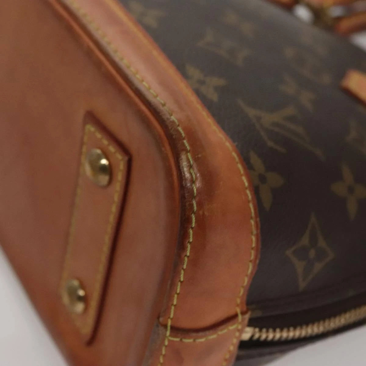 Louis Vuitton Alma BB