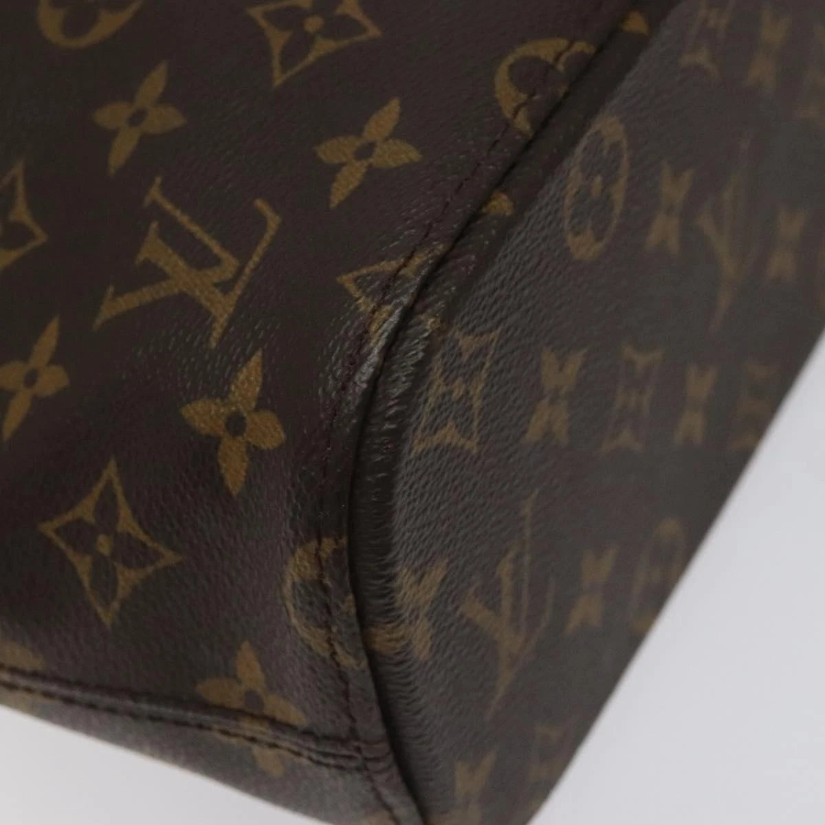 Louis Vuitton Vavin GM Tote Bag