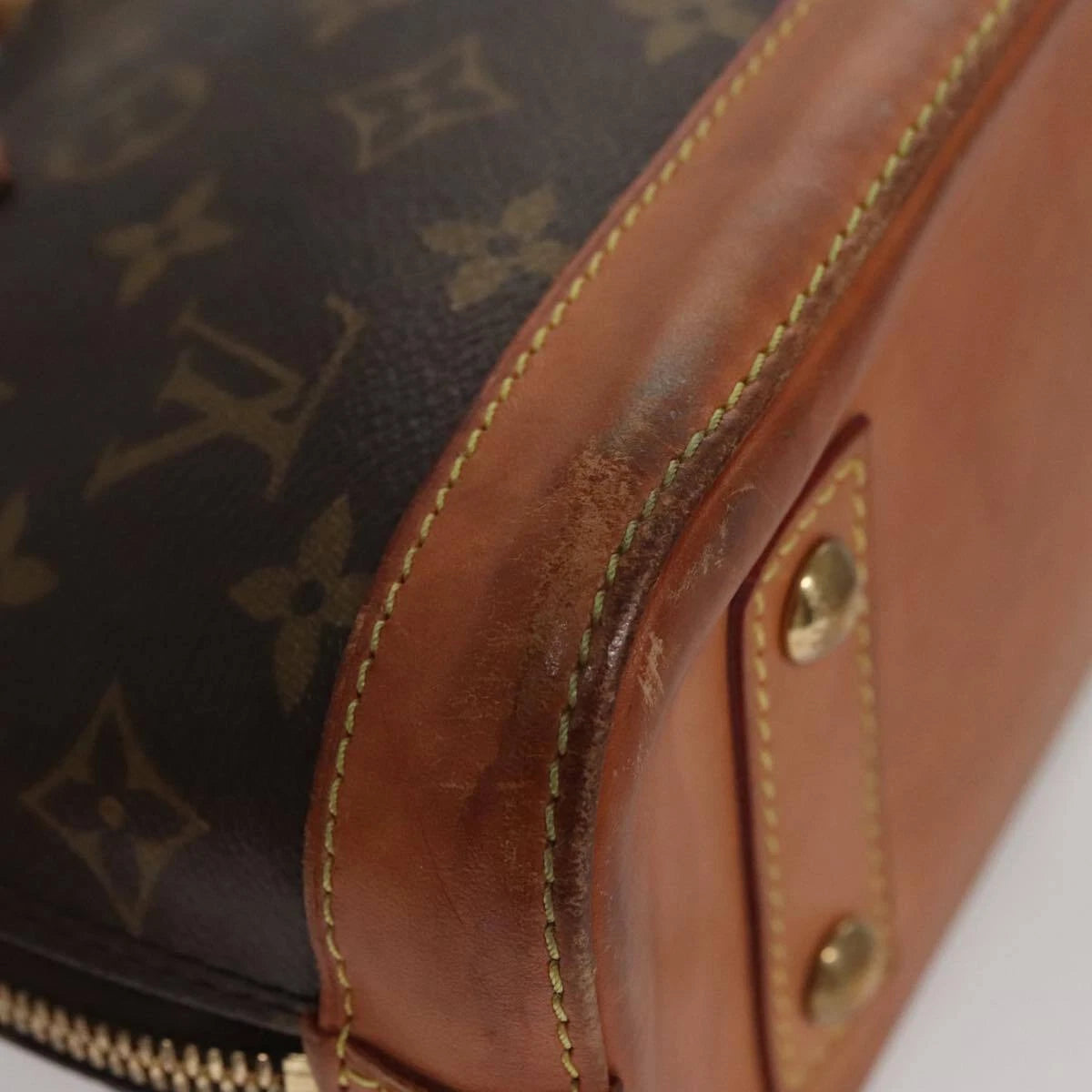 Louis Vuitton Alma BB