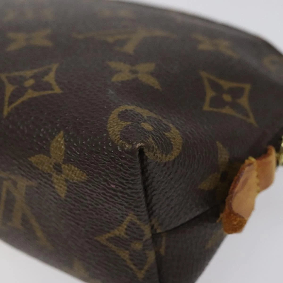 Louis Vuitton Pochette Cosmetique