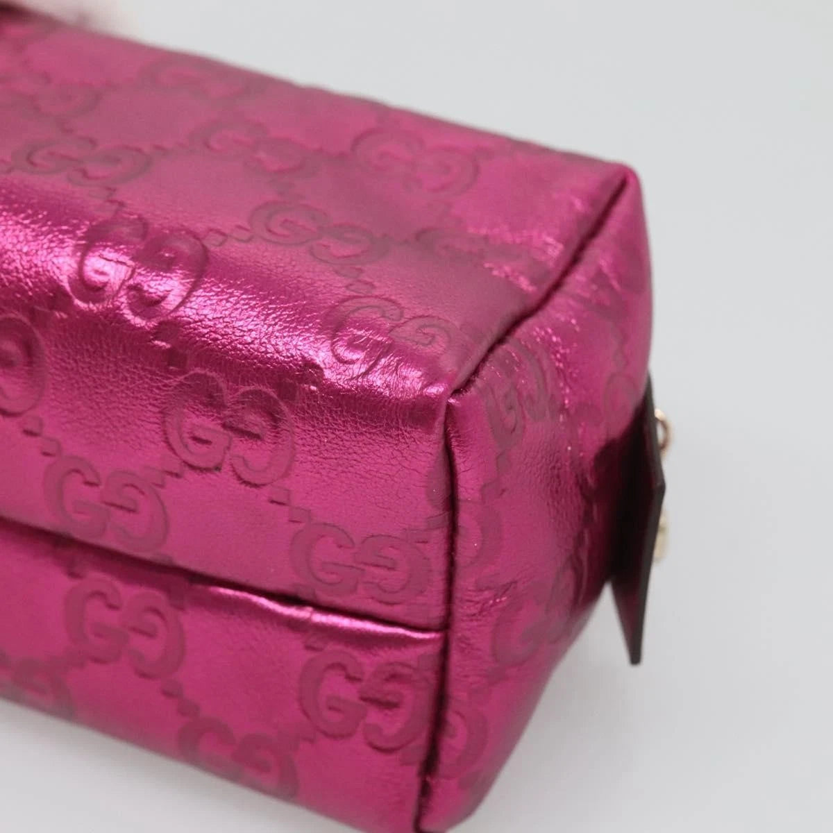 Gucci Guccissima Metallic Pouch