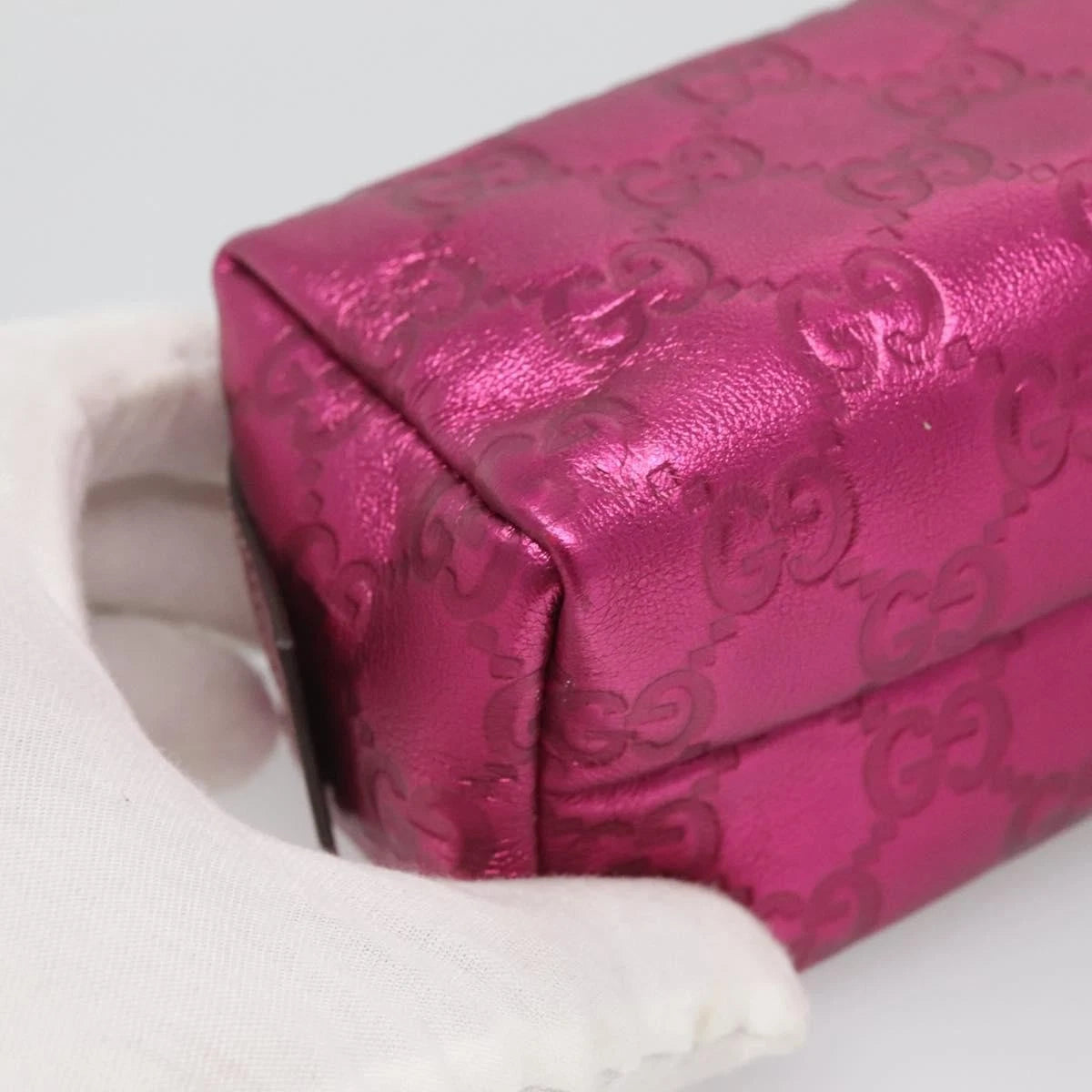 Gucci Guccissima Metallic Pouch
