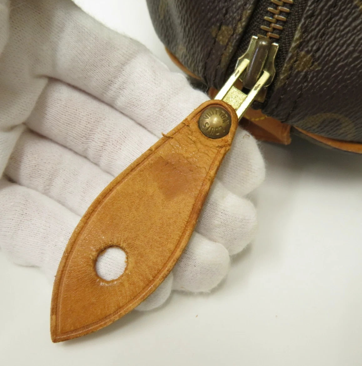Louis Vuitton Speedy 30