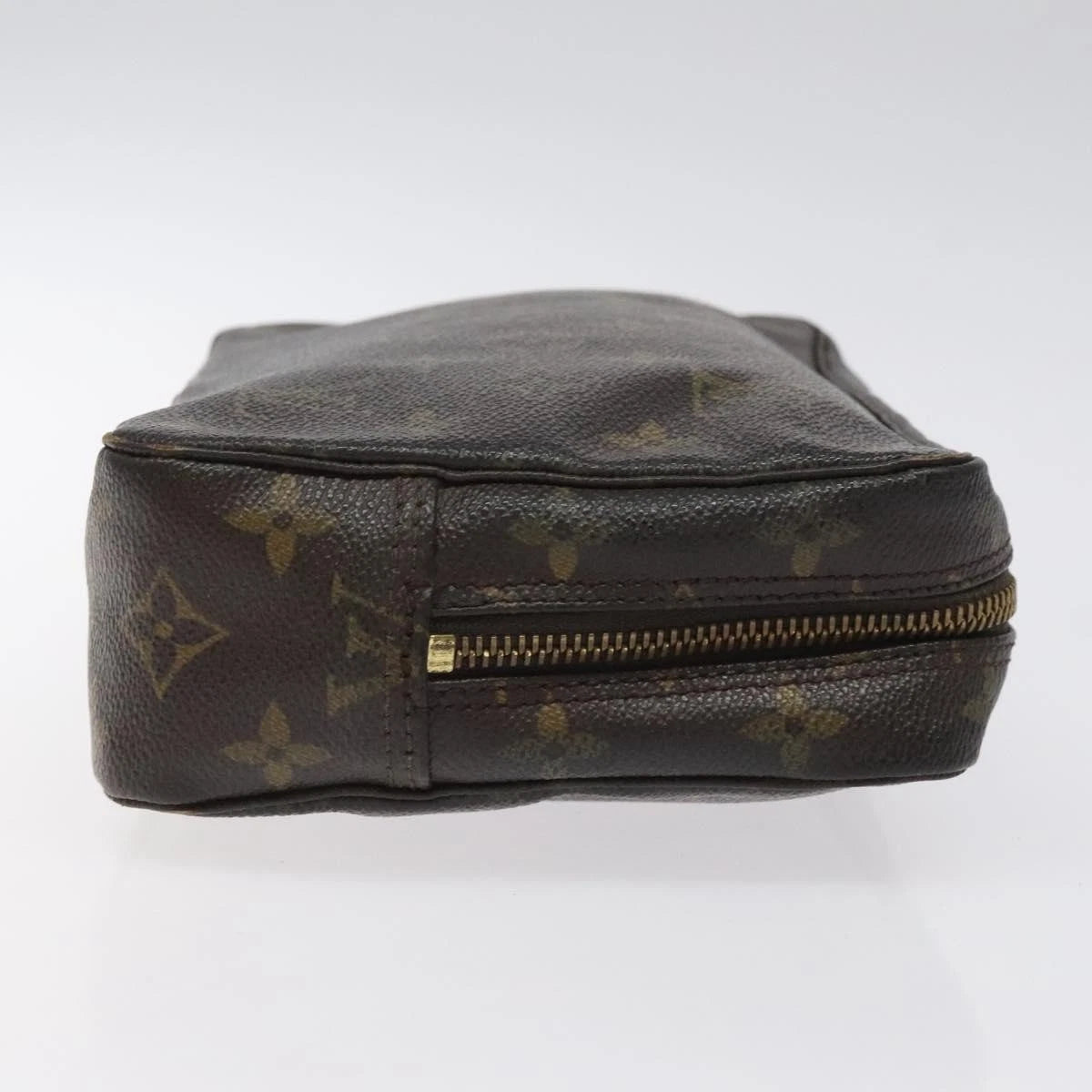 Louis Vuitton Trousse Toilette 23 Clutch