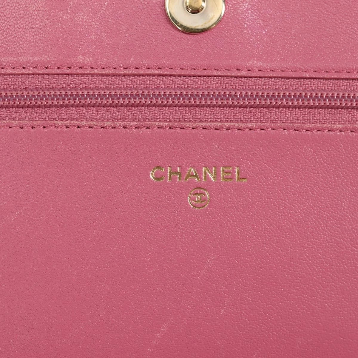 Chanel Wallet on Chain