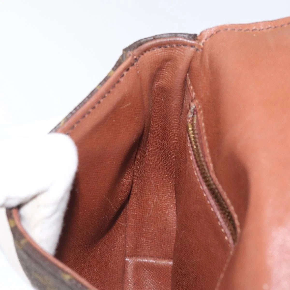 Louis Vuitton Chantilly PM
