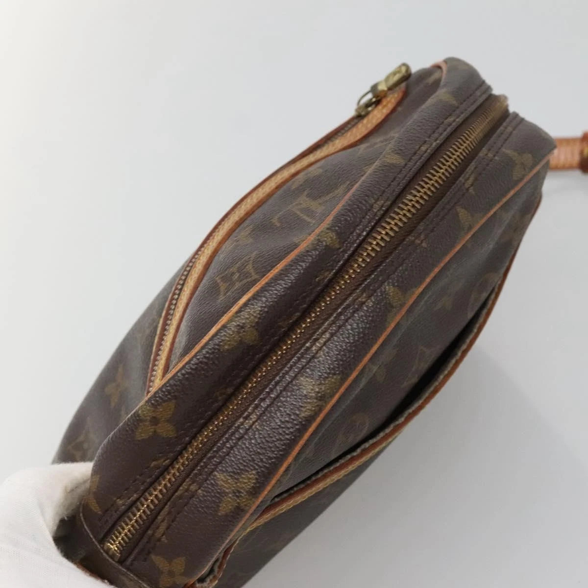 Louis Vuitton Senlis