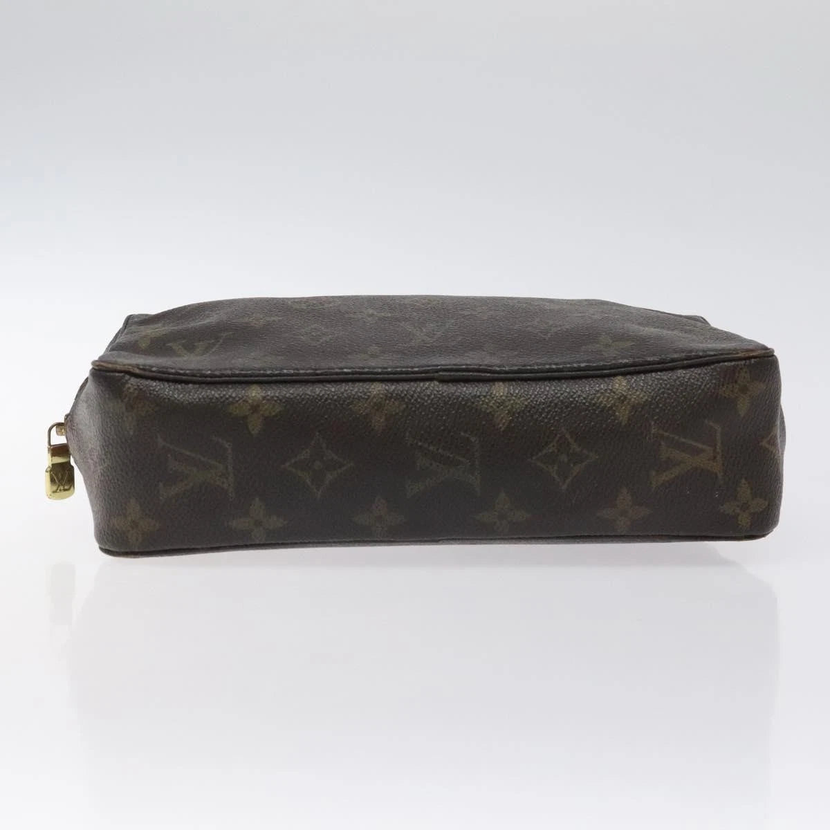 Louis Vuitton Trousse Toilette 23 Clutch