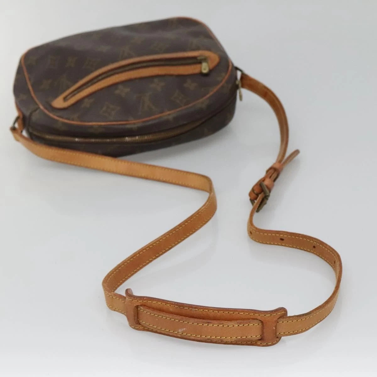 Louis Vuitton Senlis