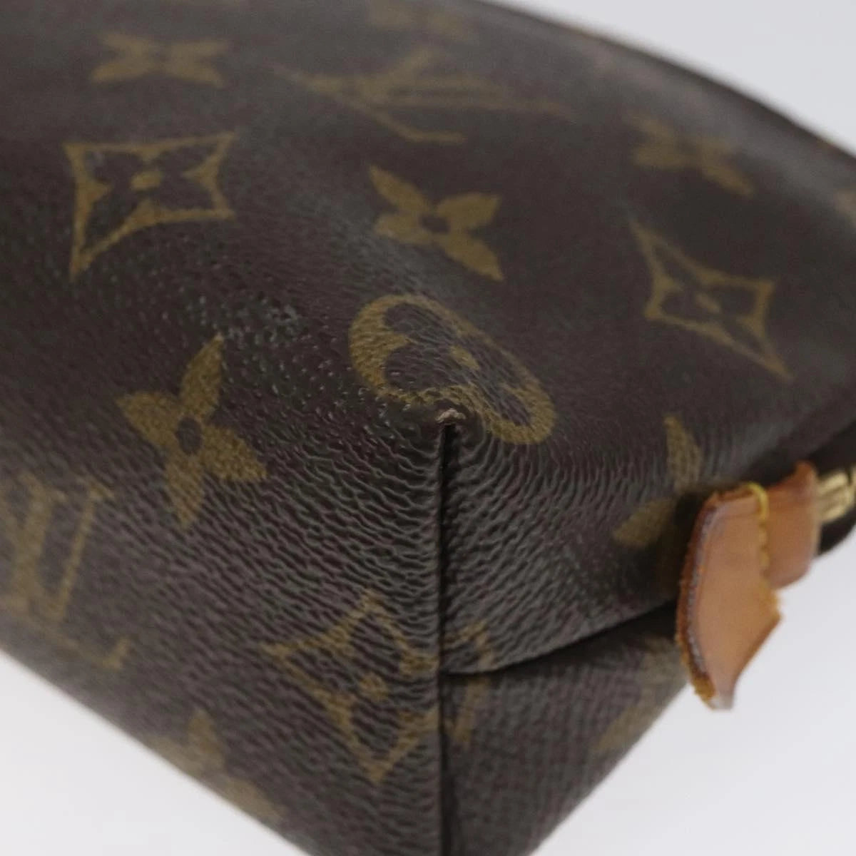 Louis Vuitton Pochette Cosmetique