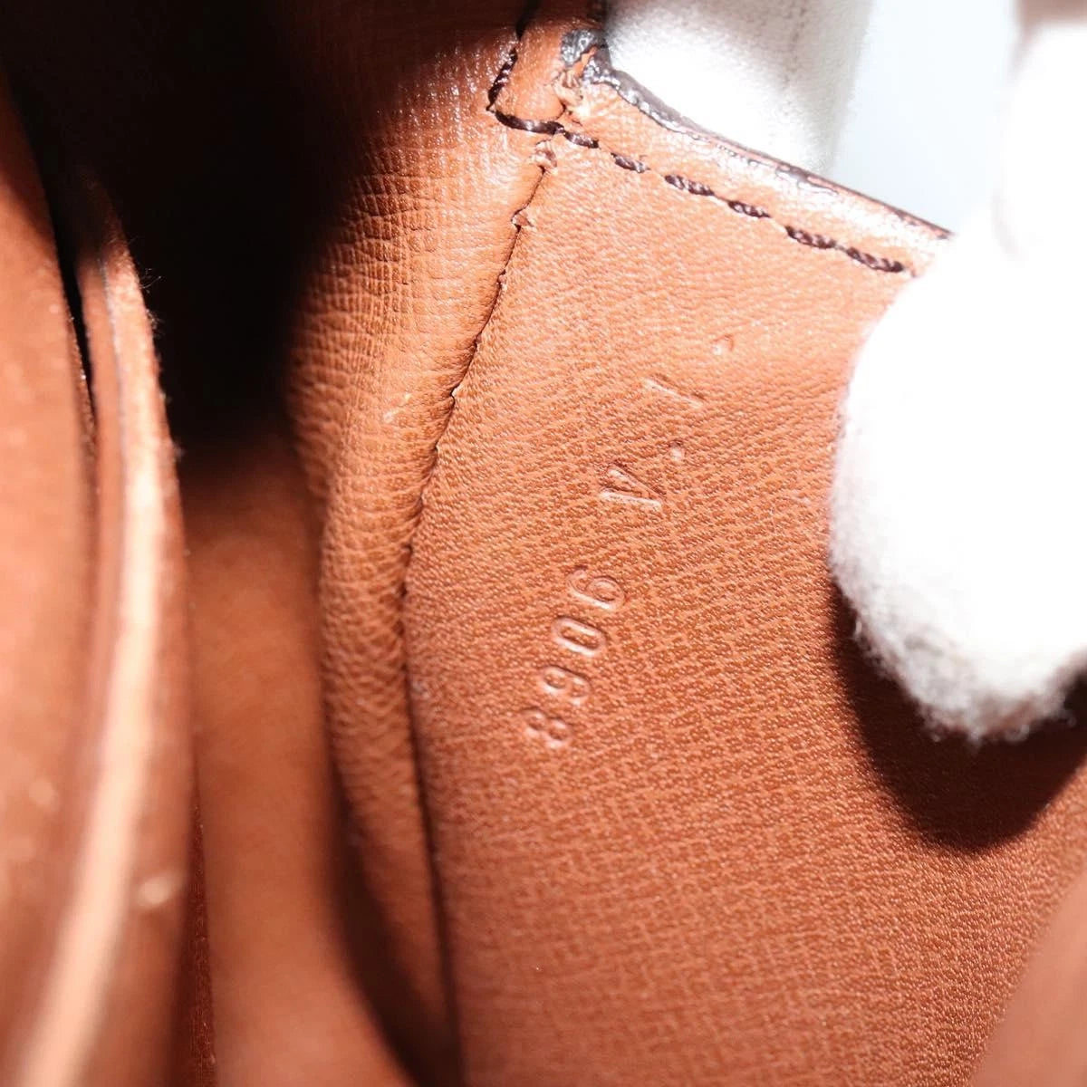 Louis Vuitton Saint Cloud PM