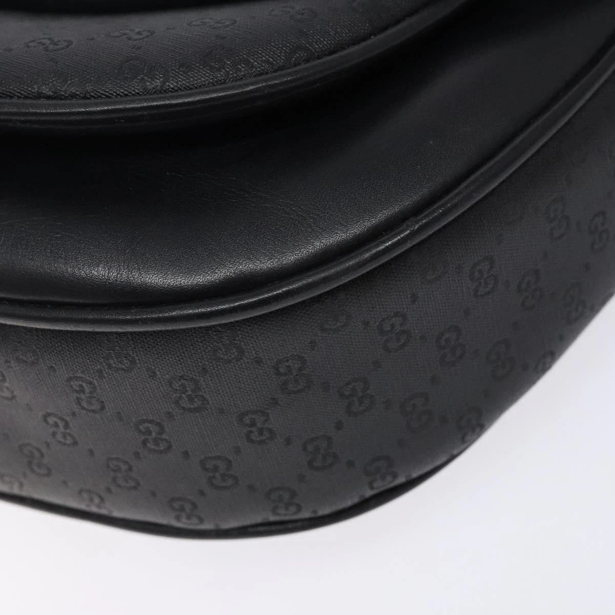 Gucci Micro GG Supreme Shoulder Bag