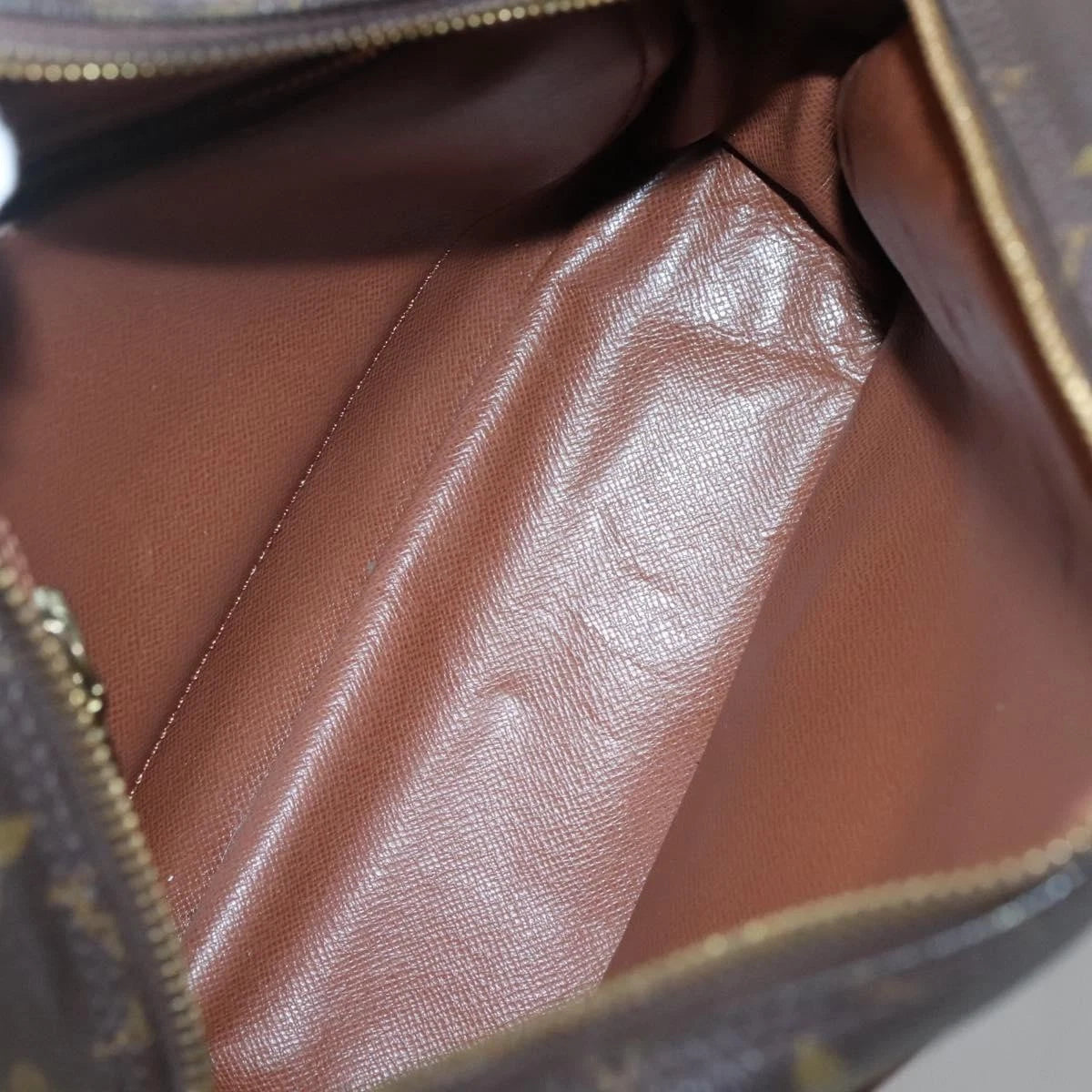 Louis Vuitton Senlis
