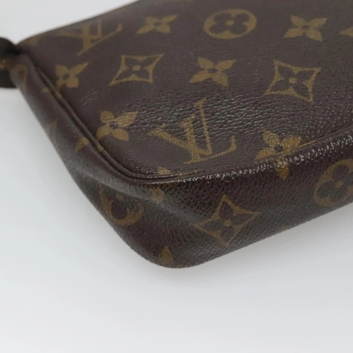 Louis Vuitton Pochette