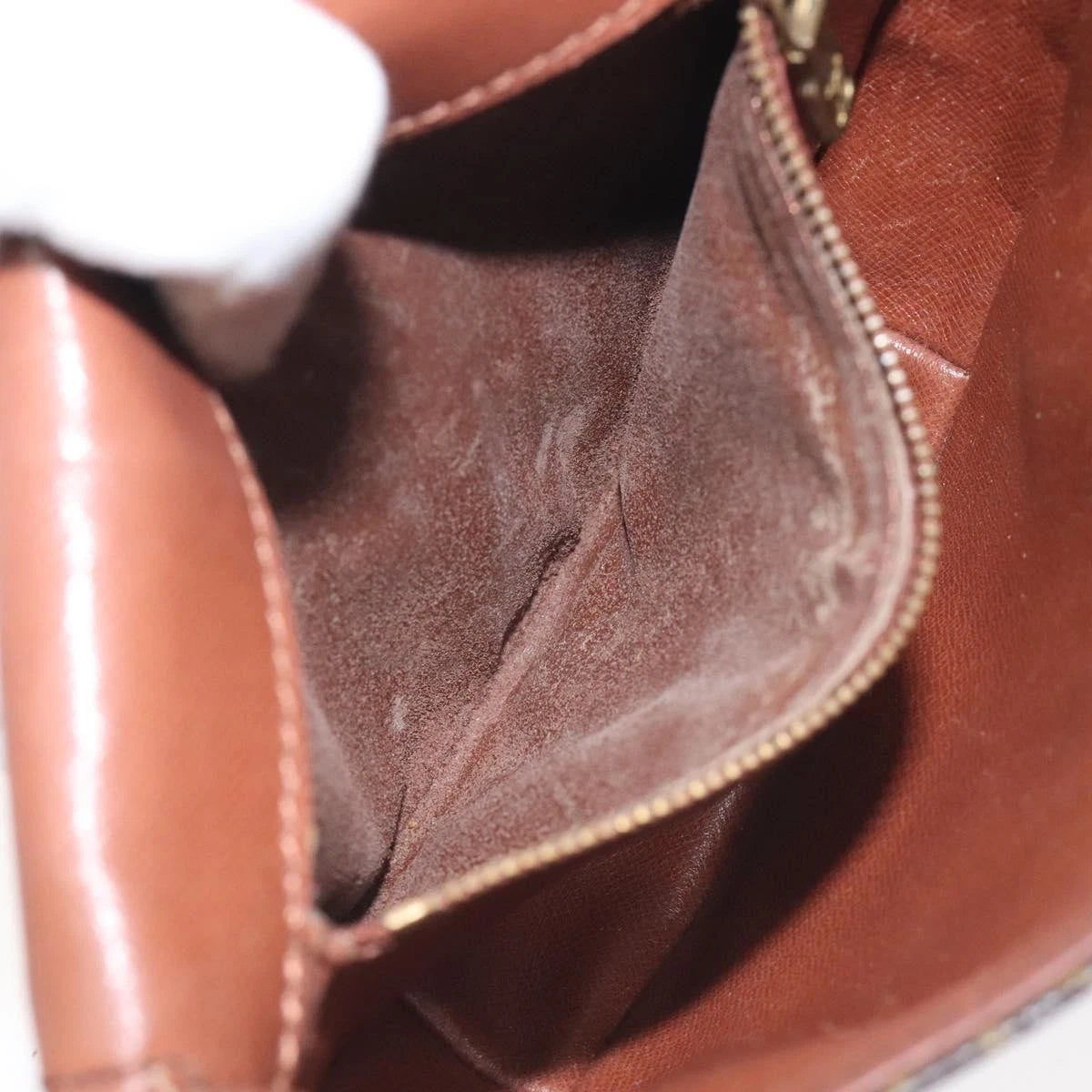 Louis Vuitton Chantilly PM