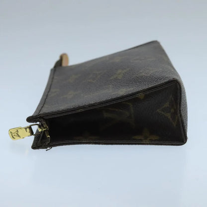 Louis Vuitton Poche Toilette 15