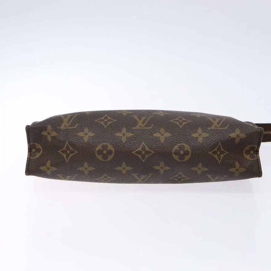 Louis Vuitton Poche Toilette 26
