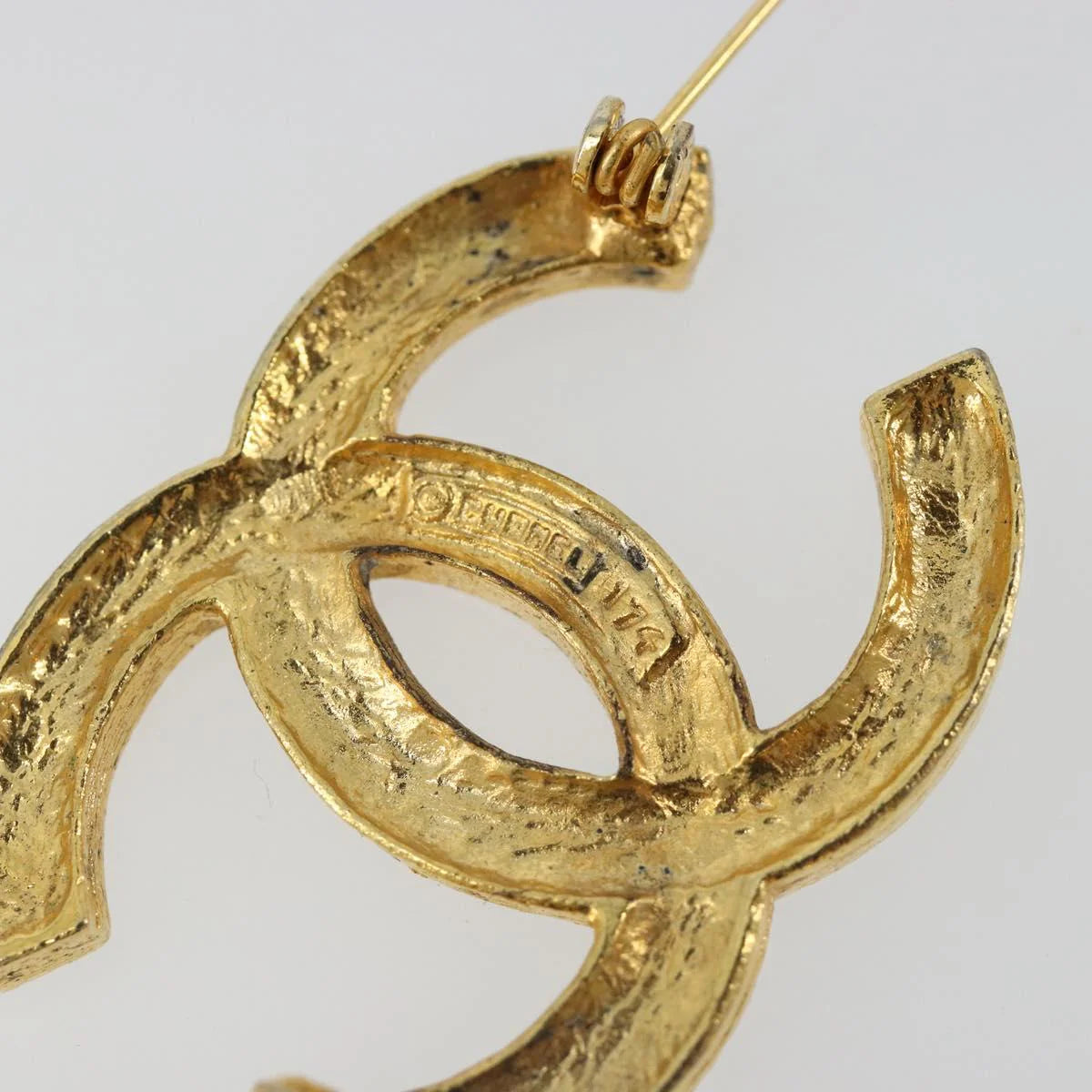 Chanel CC Brooch