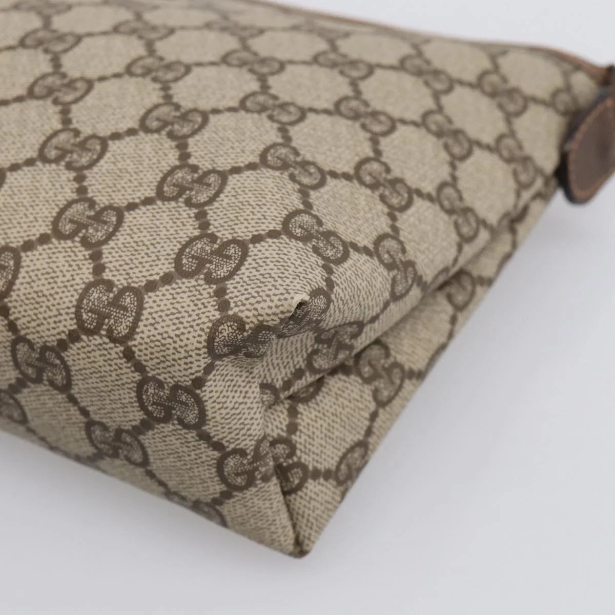 Gucci GG Supreme Clutch/Pouch