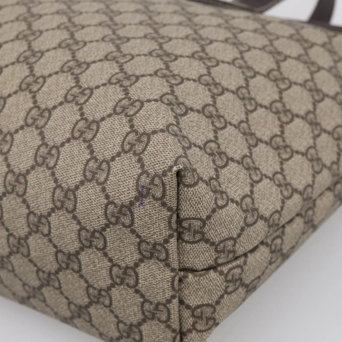 Gucci GG Supreme Tote Bag