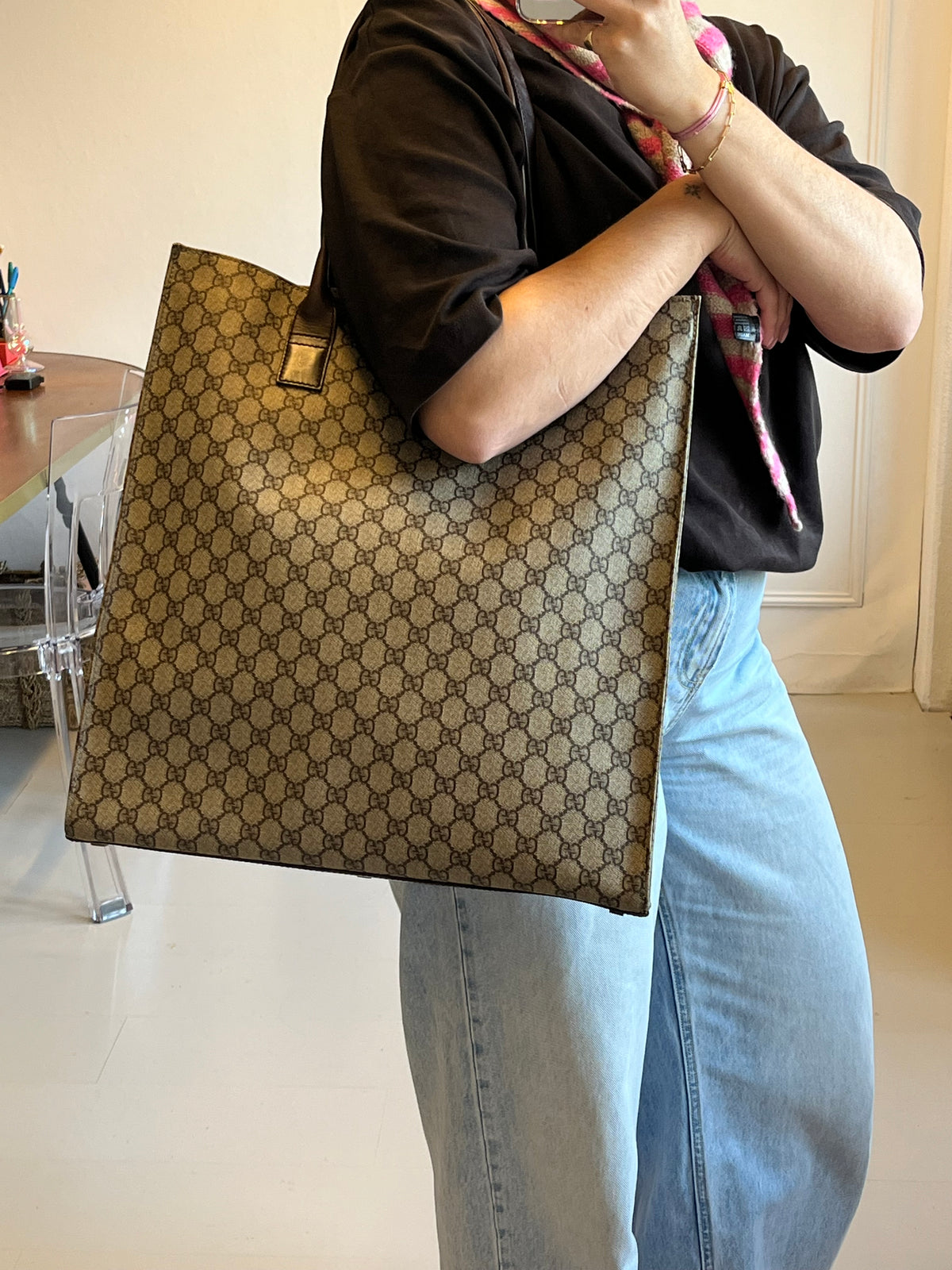 Gucci GG Supreme Tote Bag