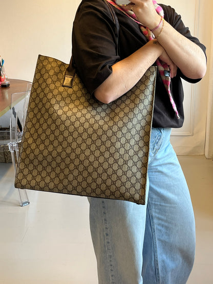 Gucci GG Supreme Tote Bag